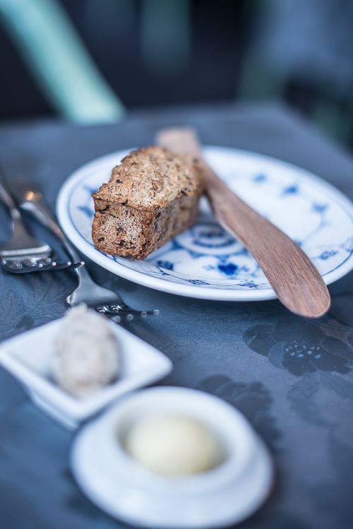 Lækkert rugbrød (selvfølgelig) på musselmalet