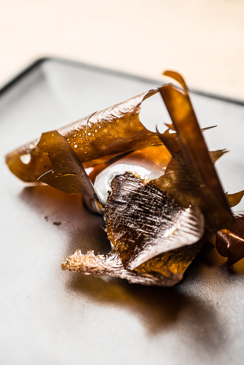 Oliven, karamel og lakrids som første dessert Oliven, karamel og lakrids som første dessert